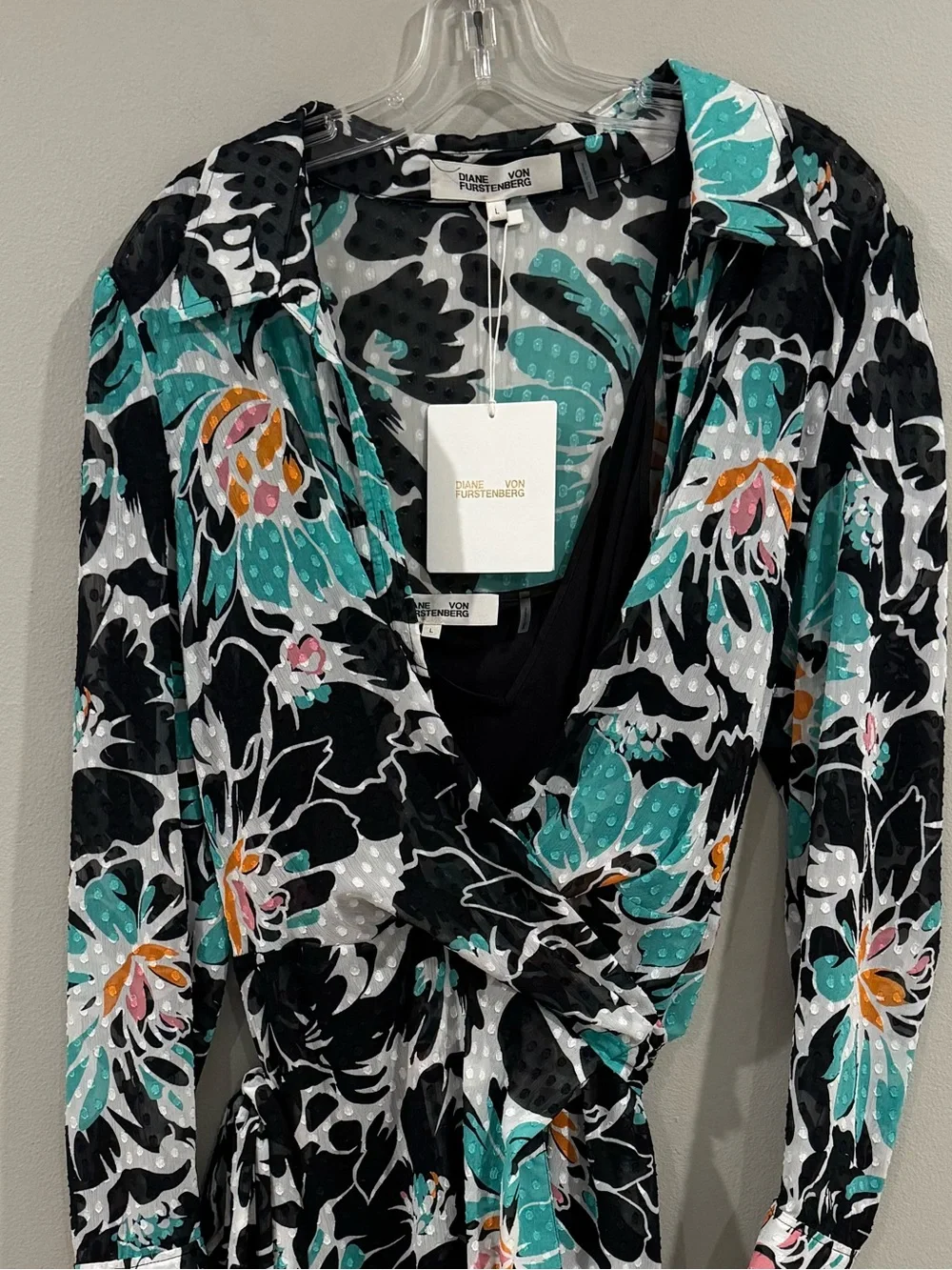 NEW Diane von Furstenberg Petal Burst 2 piece Wrap Dress Long Sleeve Large $498 - Picture 1 of 9